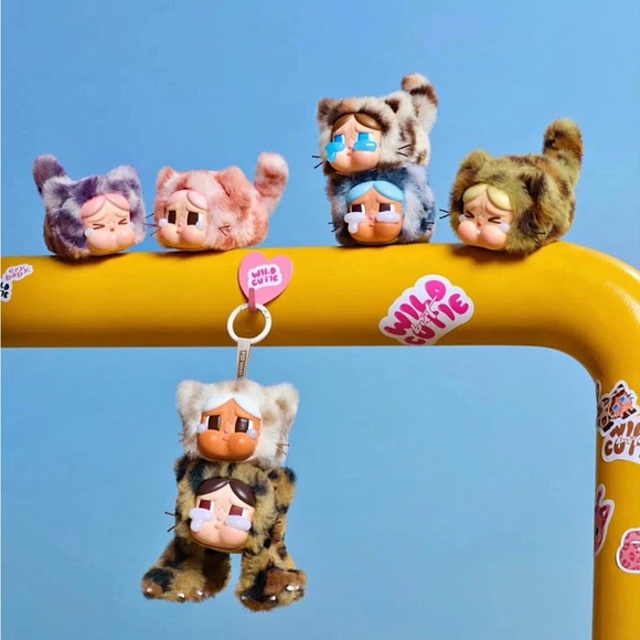 Neon Cutie - Crybaby - Picture 3 of 5